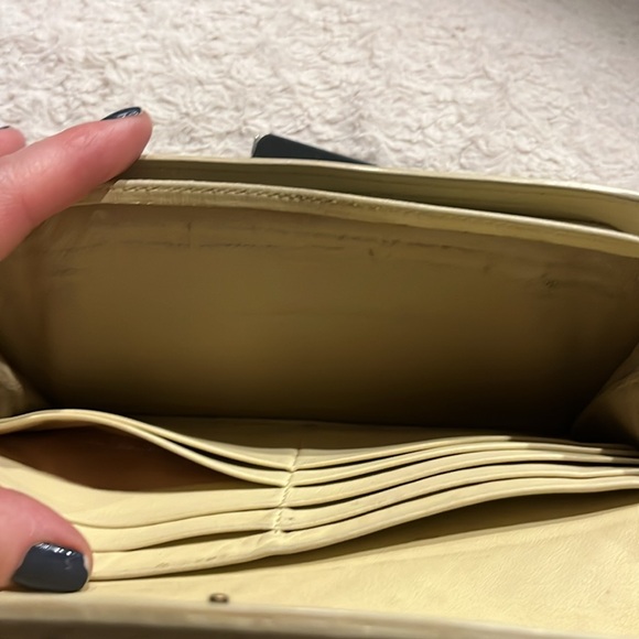 Bottega Veneta Wallet cream/ivory color - Picture 8 of 11